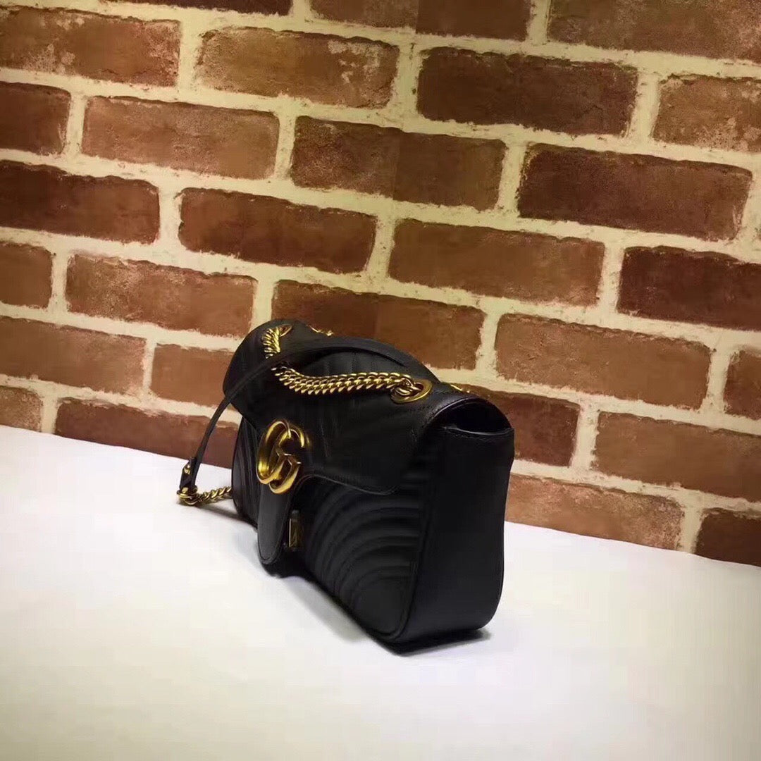 Gucci GG Marmont Shoulder Bag